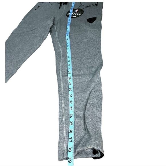FISLL NBA Brooklyn Nets Team Logo Joggers in Gray - Picture 4 of 10